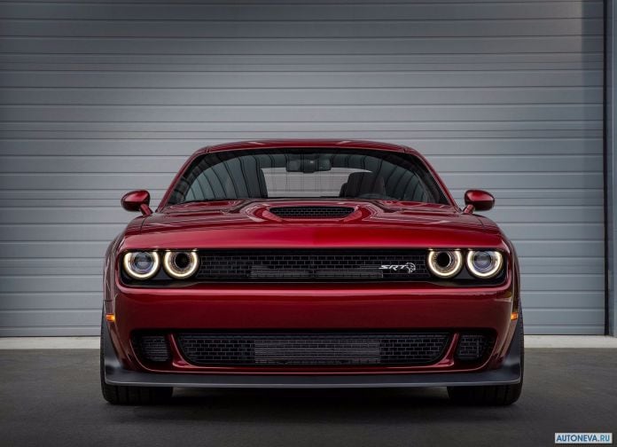2018 Dodge Challenger SRT Hellcat Widebody - фотография 12 из 20