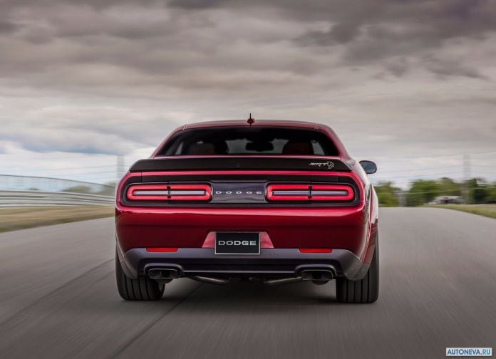 2018 Dodge Challenger SRT Hellcat Widebody - фотография 15 из 20