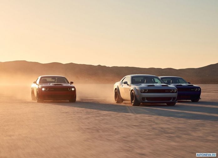 2019 Dodge Challenger - фотография 10 из 24