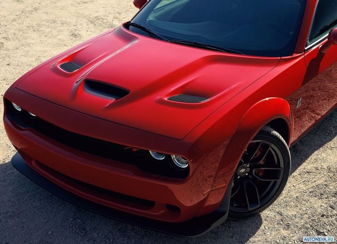2019 Dodge Challenger - фотография 18 из 24