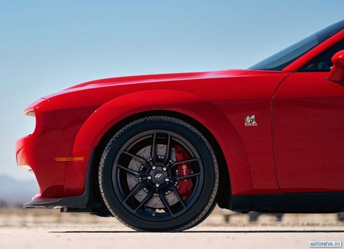 2019 Dodge Challenger - фотография 21 из 24