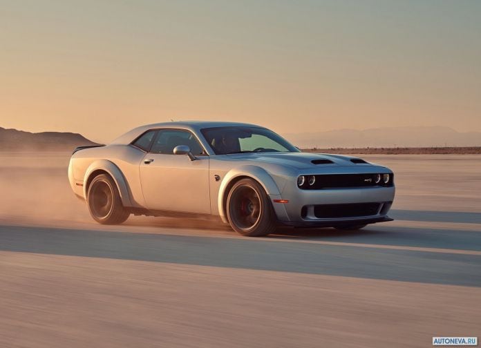 2019 Dodge Challenger SRT Hellcat - фотография 11 из 62