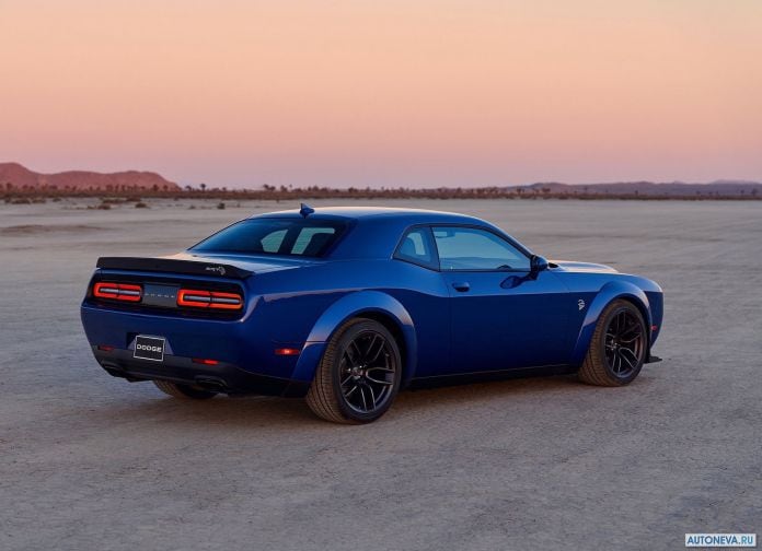 2019 Dodge Challenger SRT Hellcat - фотография 15 из 62