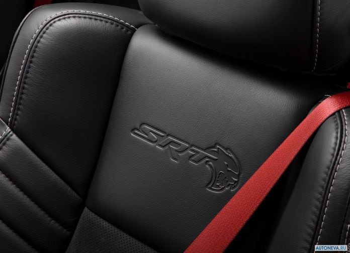 2019 Dodge Challenger SRT Hellcat - фотография 37 из 62