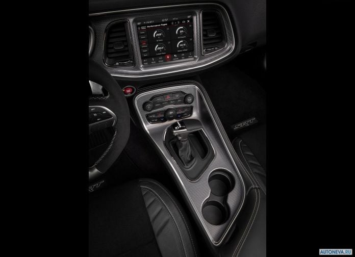 2019 Dodge Challenger SRT Hellcat - фотография 57 из 62