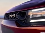 dodge_2019_charger_srt_hellcat_009.jpg