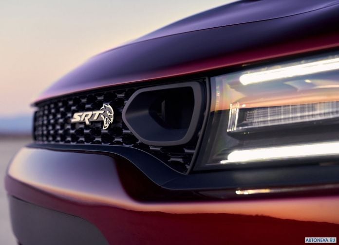 2019 Dodge Charger SRT Hellcat - фотография 9 из 11