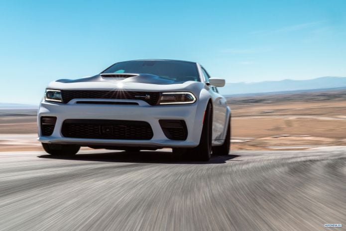 2020 Dodge Charger Scat Pack Widebody - фотография 5 из 40