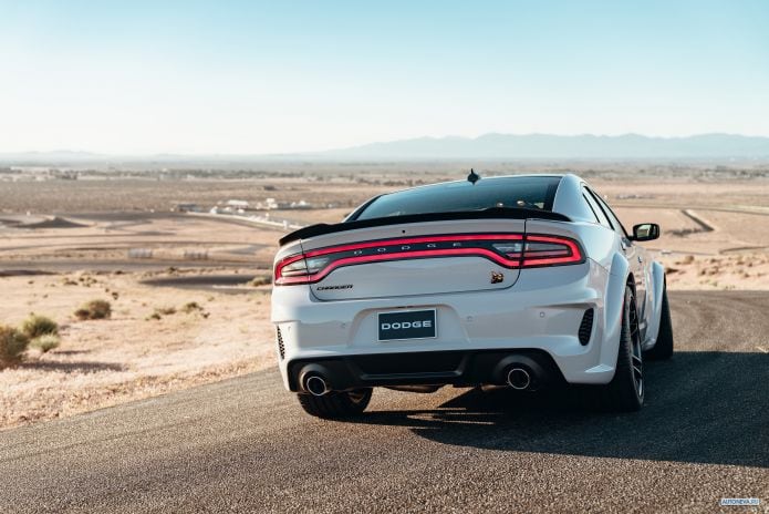 2020 Dodge Charger Scat Pack Widebody - фотография 21 из 40