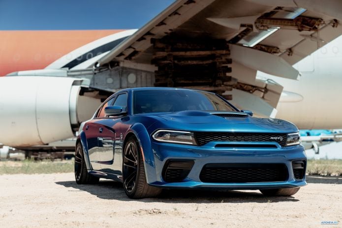 2020 Dodge Charger SRT Hellcat Widebody - фотография 4 из 40