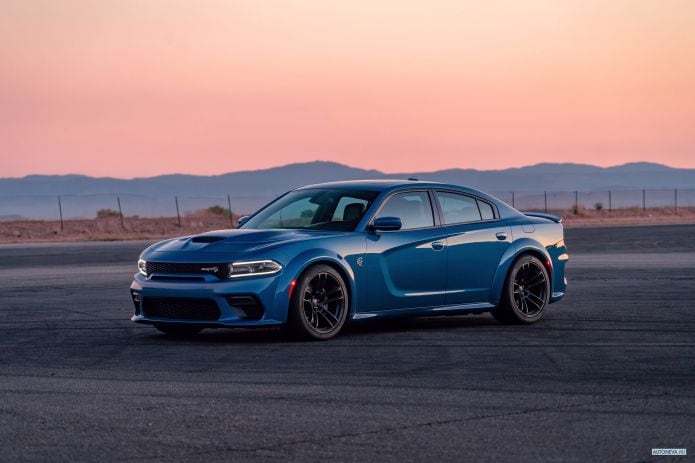 2020 Dodge Charger SRT Hellcat Widebody - фотография 13 из 40