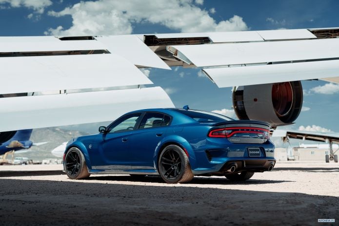 2020 Dodge Charger SRT Hellcat Widebody - фотография 24 из 40