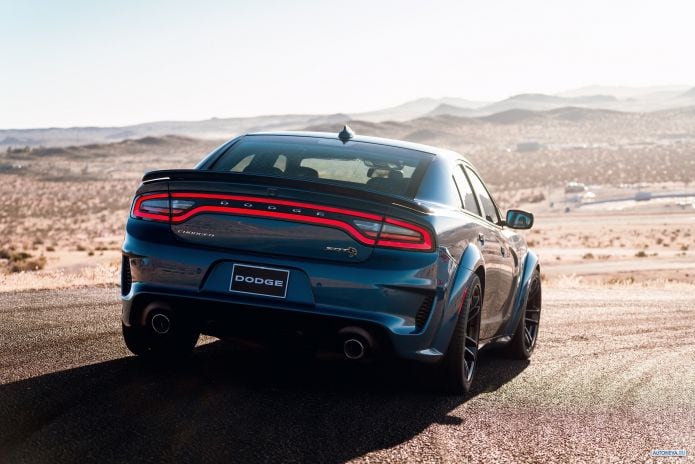 2020 Dodge Charger SRT Hellcat Widebody - фотография 26 из 40