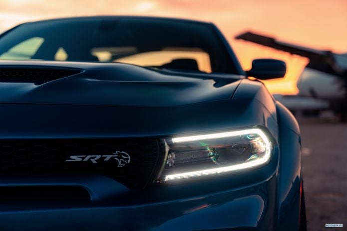 2020 Dodge Charger SRT Hellcat Widebody - фотография 35 из 40