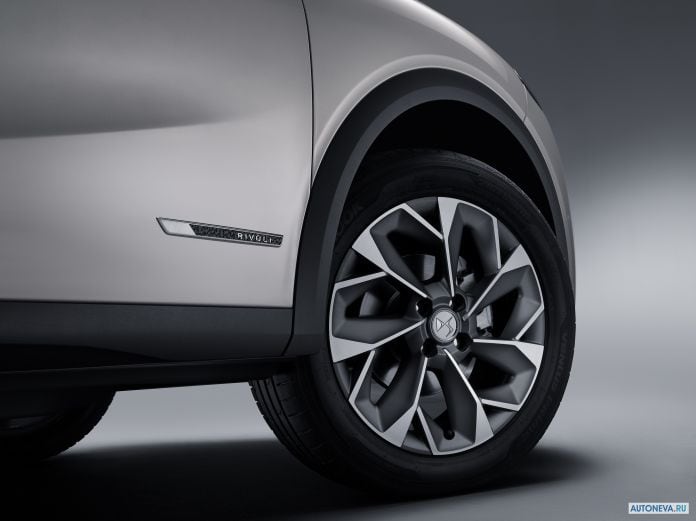 2019 DS 7 Crossback E-Tense 4x4 - фотография 35 из 40