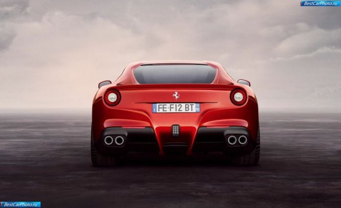 2013 Ferrari F12berlinetta - фотография 4 из 7