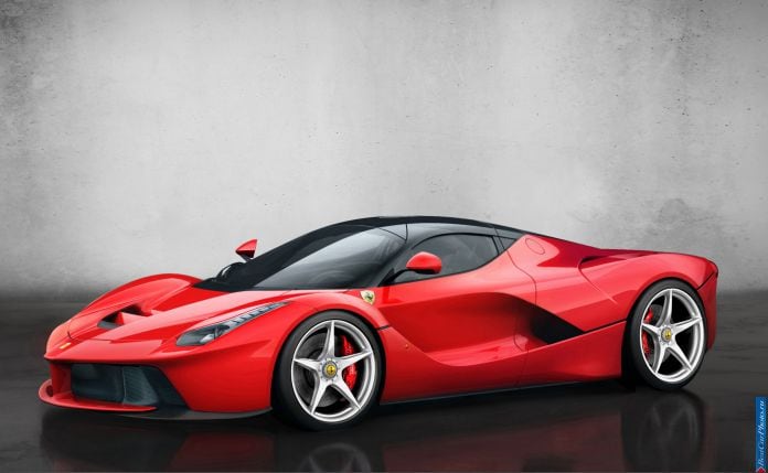 2013 Ferrari laferrari - фотография 2 из 9