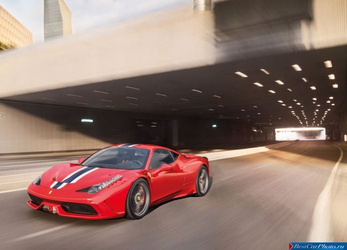 2014 Ferrari 458 Speciale - фотография 8 из 46