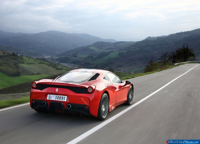 2014 Ferrari 458 Speciale - фотография 22 из 46