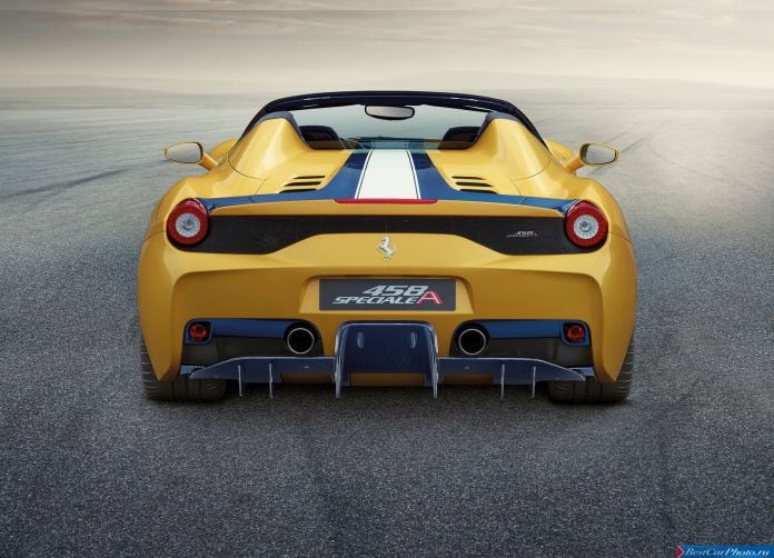 2015 Ferrari 458 Speciale A - фотография 6 из 9