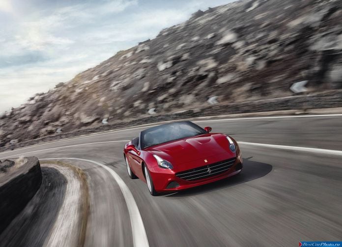 2015 Ferrari California T - фотография 5 из 62