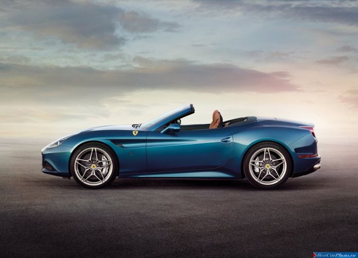 2015 Ferrari California T - фотография 40 из 62