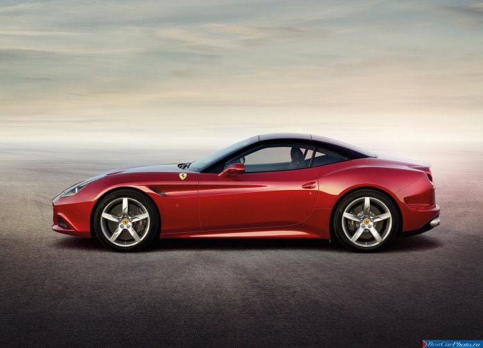 2015 Ferrari California T - фотография 41 из 62