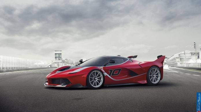 2015 Ferrari FXX K - фотография 3 из 6
