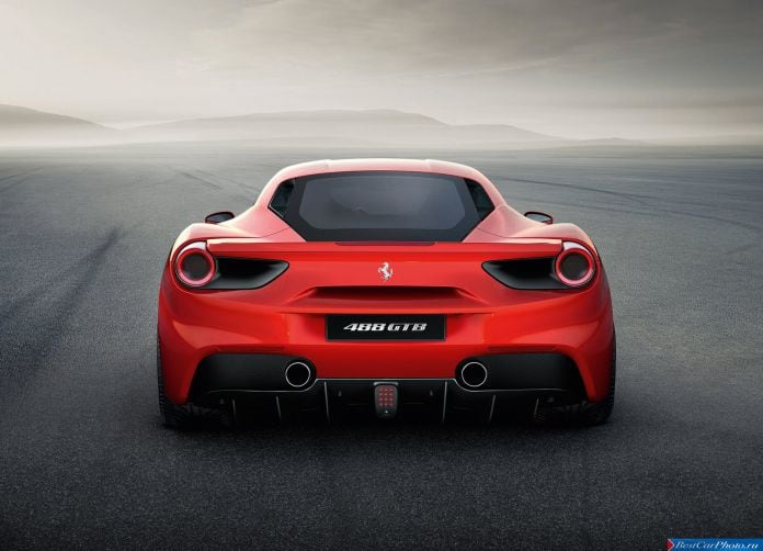 2016 Ferrari 488 GTB - фотография 11 из 43