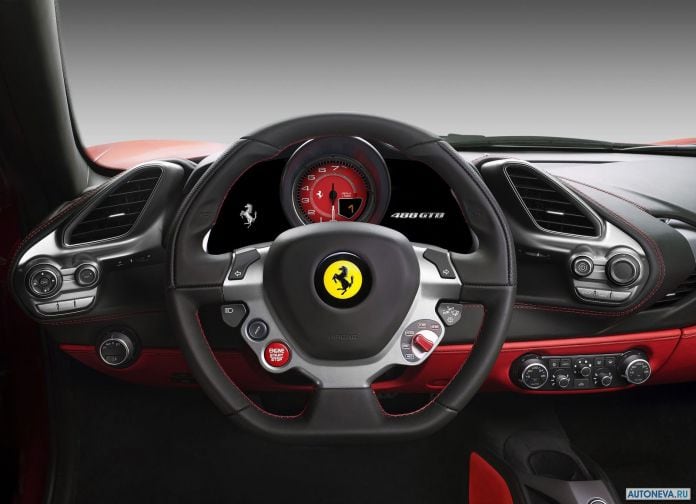 2016 Ferrari 488 GTB - фотография 35 из 43
