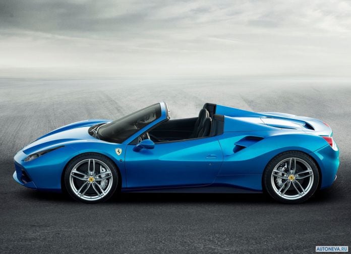 2016 Ferrari 488 Spider - фотография 21 из 39