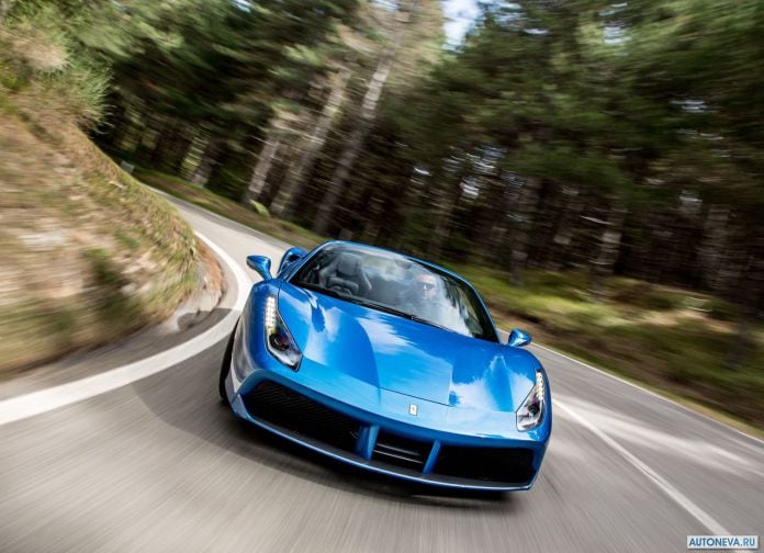 2016 Ferrari 488 Spider - фотография 30 из 39