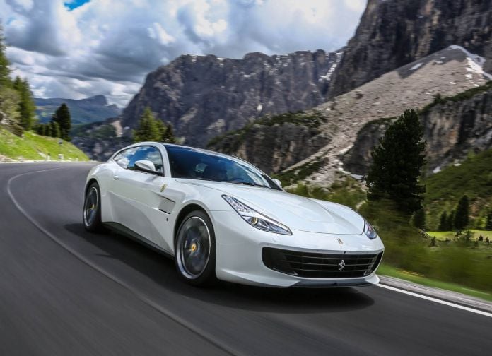 2016 Ferrari GTC4lusso - фотография 15 из 53