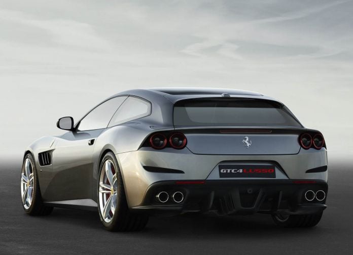 2016 Ferrari GTC4lusso - фотография 42 из 53