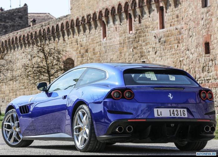 2017  Ferrari GTC4 lusso T - фотография 15 из 34