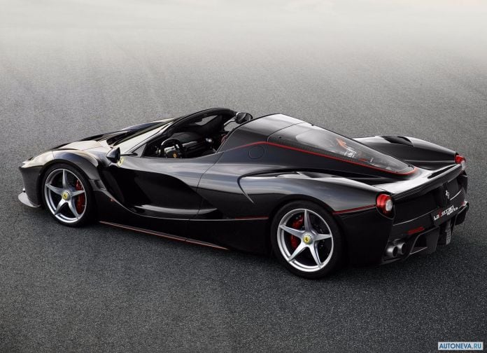 2017 Ferrari Laferrari Aperta - фотография 5 из 9