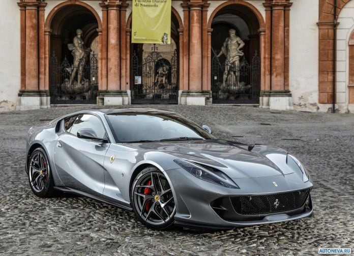2018 Ferrari 812 SuperFast - фотография 5 из 54