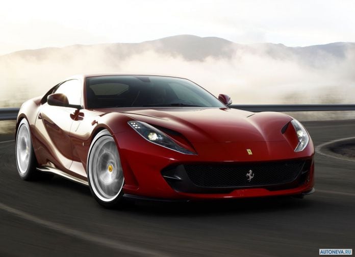 2018 Ferrari 812 SuperFast - фотография 8 из 54