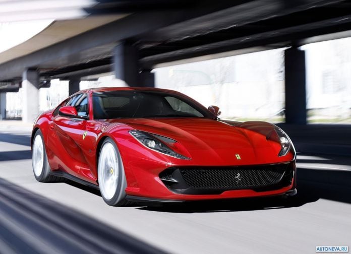 2018 Ferrari 812 SuperFast - фотография 9 из 54
