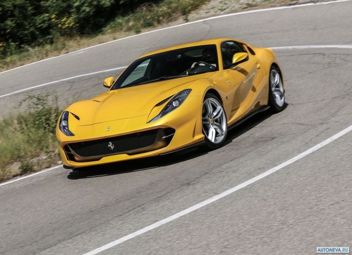 2018 Ferrari 812 SuperFast - фотография 21 из 54