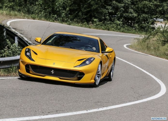 2018 Ferrari 812 SuperFast - фотография 23 из 54
