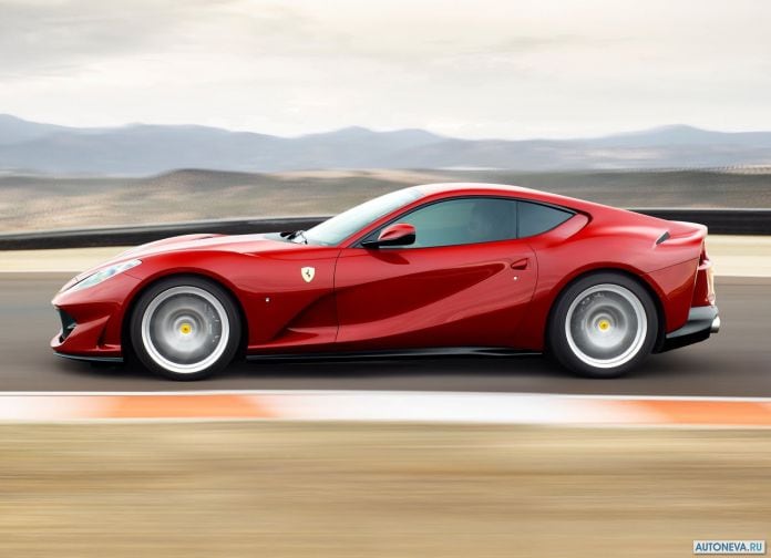 2018 Ferrari 812 SuperFast - фотография 27 из 54