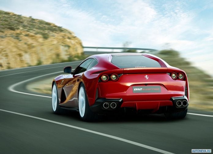 2018 Ferrari 812 SuperFast - фотография 33 из 54
