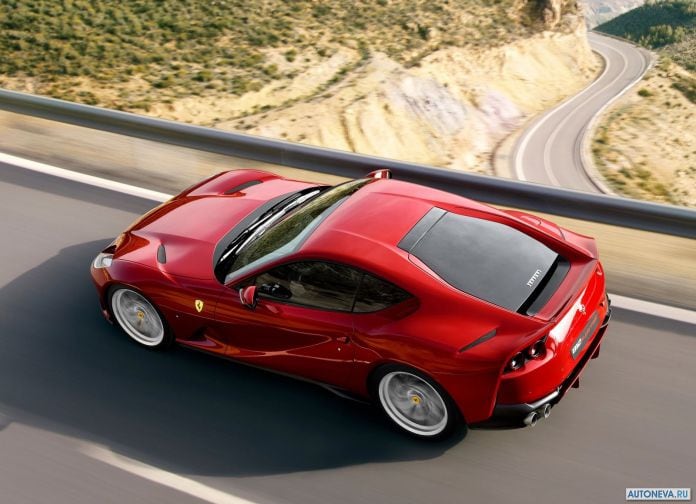 2018 Ferrari 812 SuperFast - фотография 35 из 54
