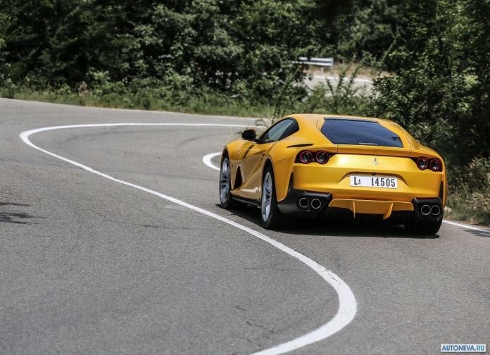 2018 Ferrari 812 SuperFast - фотография 36 из 54