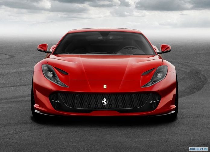 2018 Ferrari 812 SuperFast - фотография 41 из 54