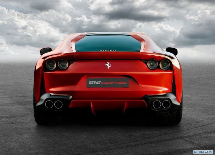 2018 Ferrari 812 SuperFast - фотография 43 из 54