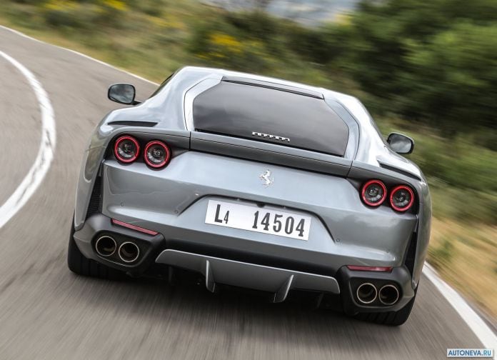 2018 Ferrari 812 SuperFast - фотография 44 из 54
