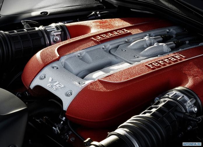 2018 Ferrari 812 SuperFast - фотография 51 из 54