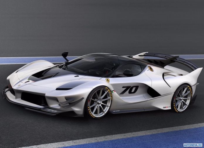 2018 Ferrari FXX K Evo - фотография 2 из 12